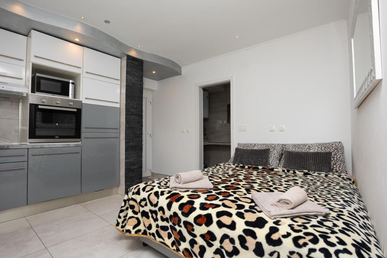 Apartments Viky Kraljevica Eksteriør bilde